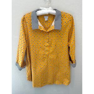 CHICOS | No Iron Golden Yellow Contemporary Medallion Print Button Up Top | 12